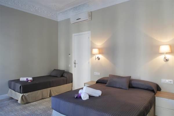 Hostal Medea