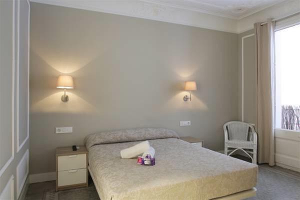 Hostal Medea