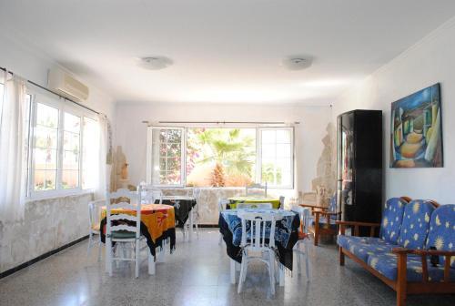 Hostal Paris Ciutadella