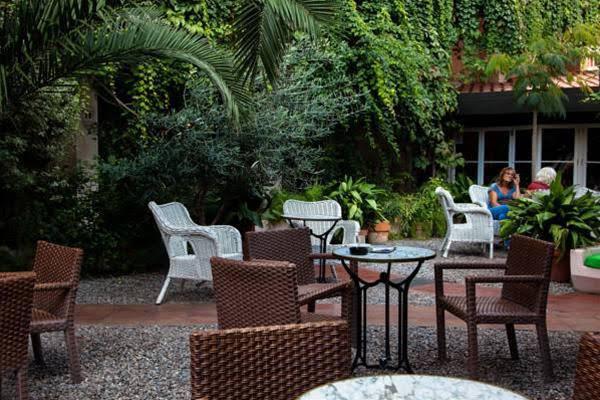 Hotel & Restaurant Hostal Vostra Llar