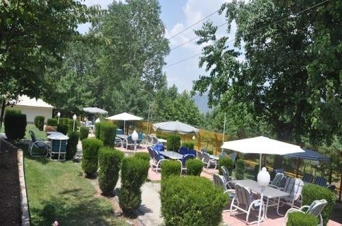 Chinar Family Resort