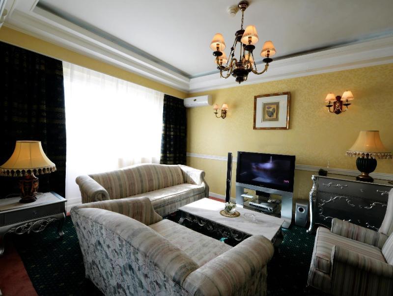 Bayangol Hotel