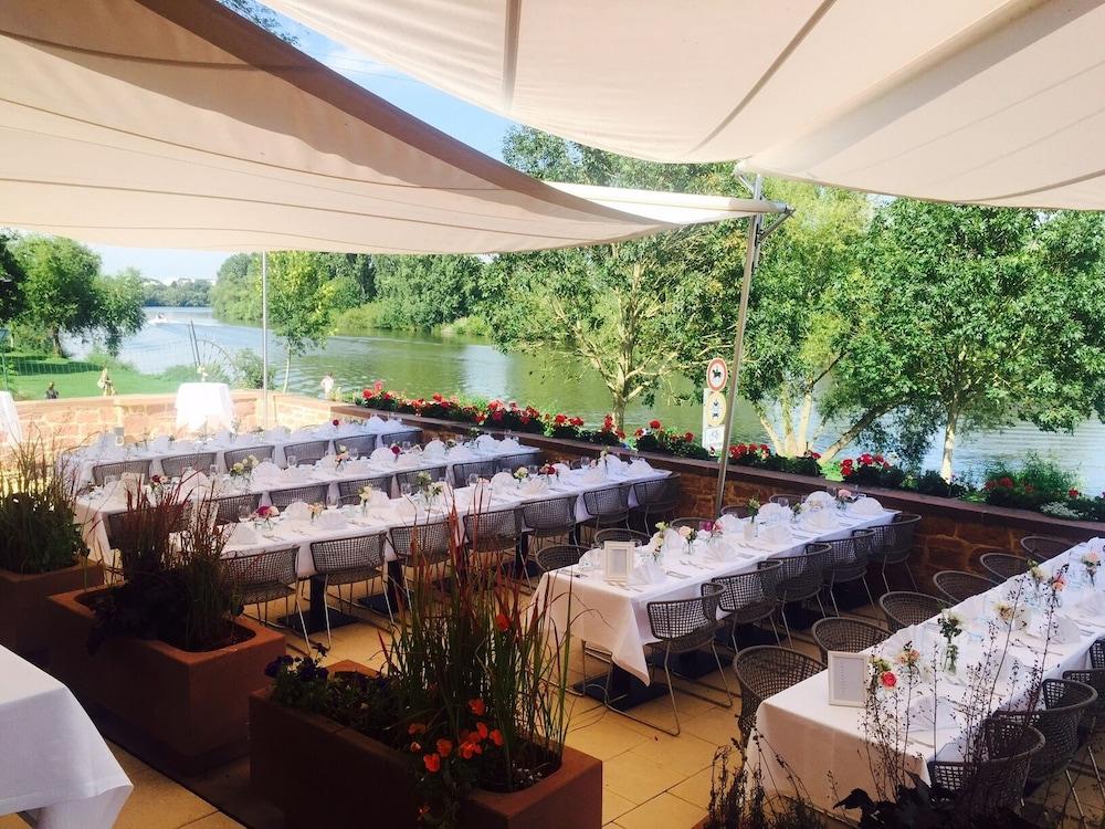 Hotel MainChateau