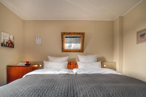 Hotel Omega