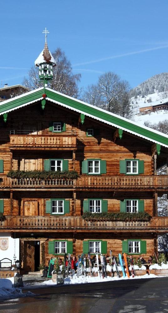 Hallerwirt Homes