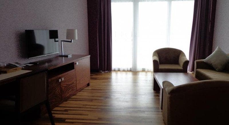 Agsaray Deluxe Hotel