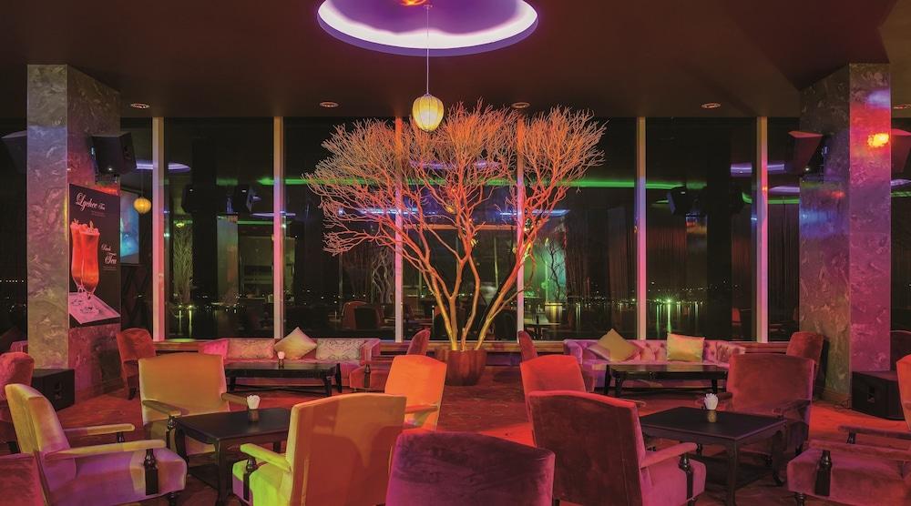 Sokha Phnom Penh Hotel & Residence