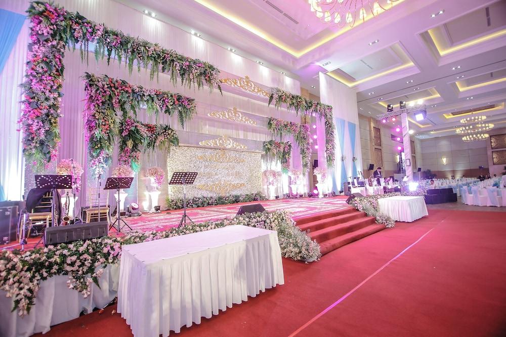 Sokha Phnom Penh Hotel & Residence