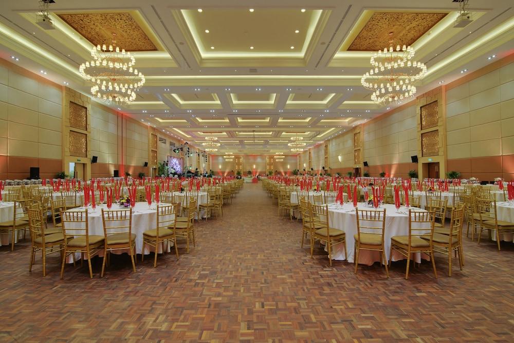 Sokha Phnom Penh Hotel & Residence