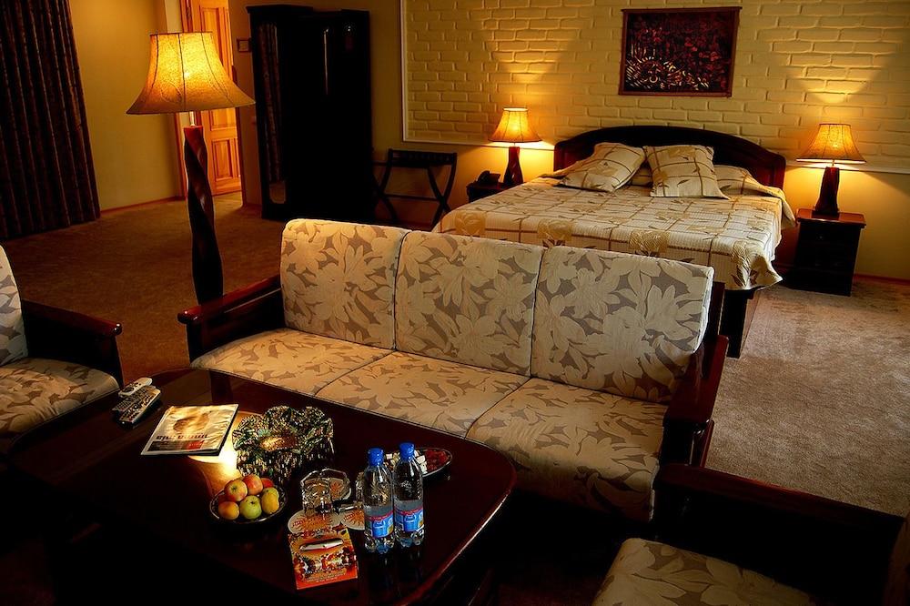 Hotel Grand Samarkand Superior A