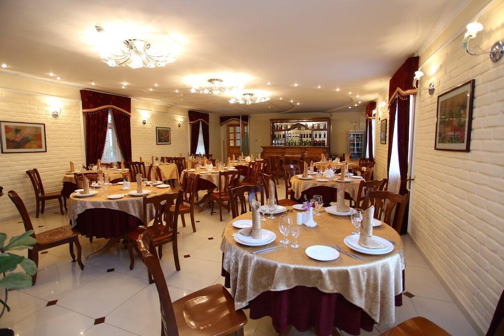 Hotel Grand Samarkand Superior A