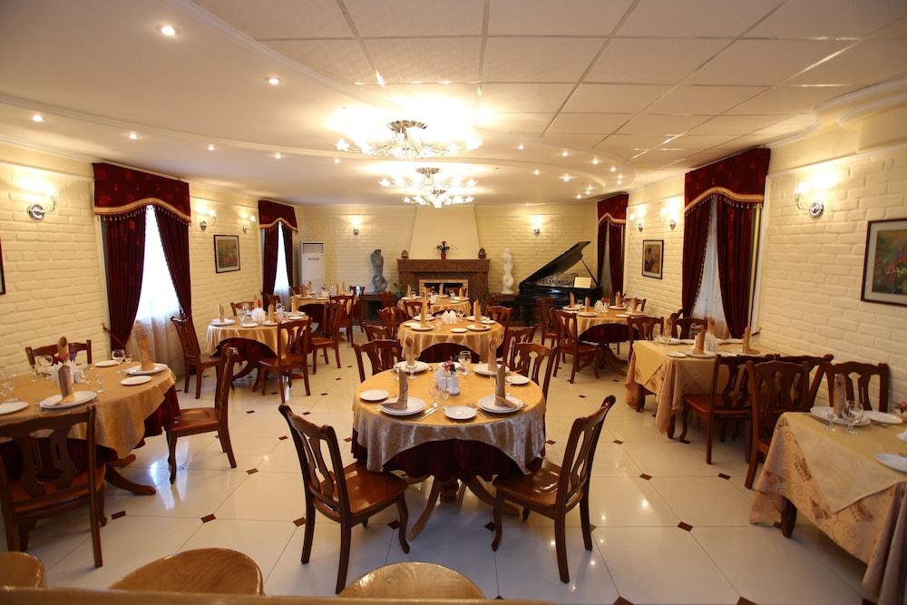 Hotel Grand Samarkand Superior A