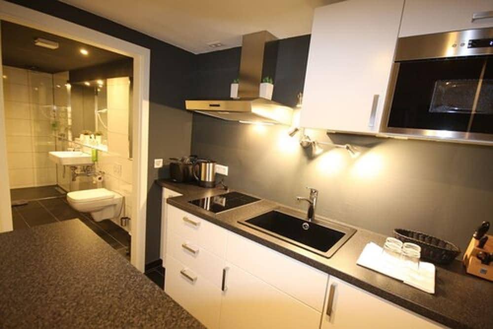 SL'otel  BudgetHotel