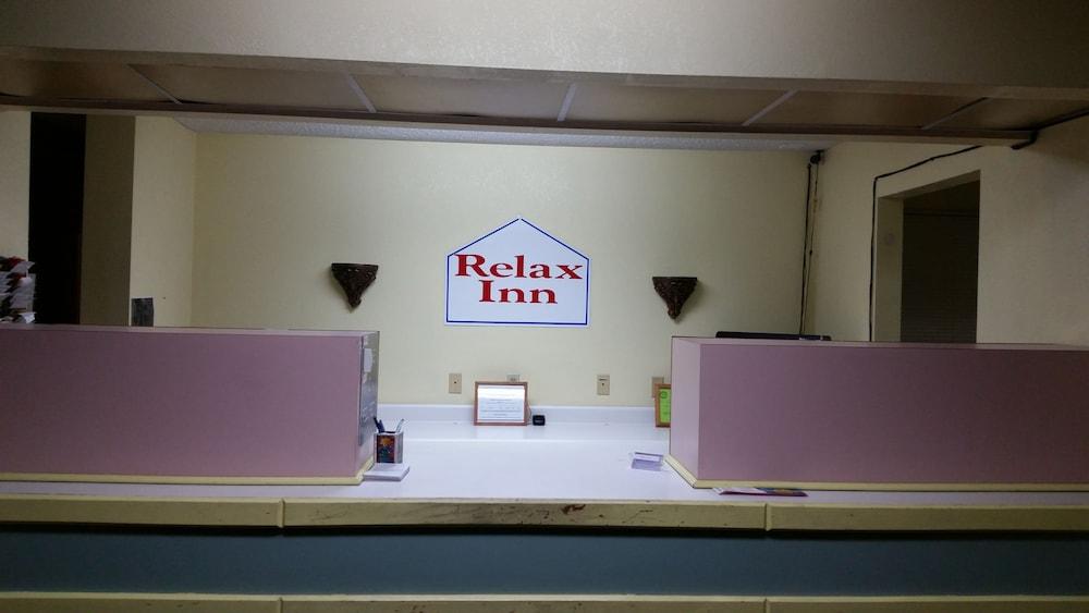 Relax Inn Albany