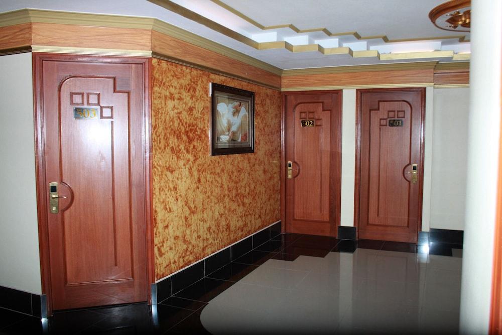 Golden Palace