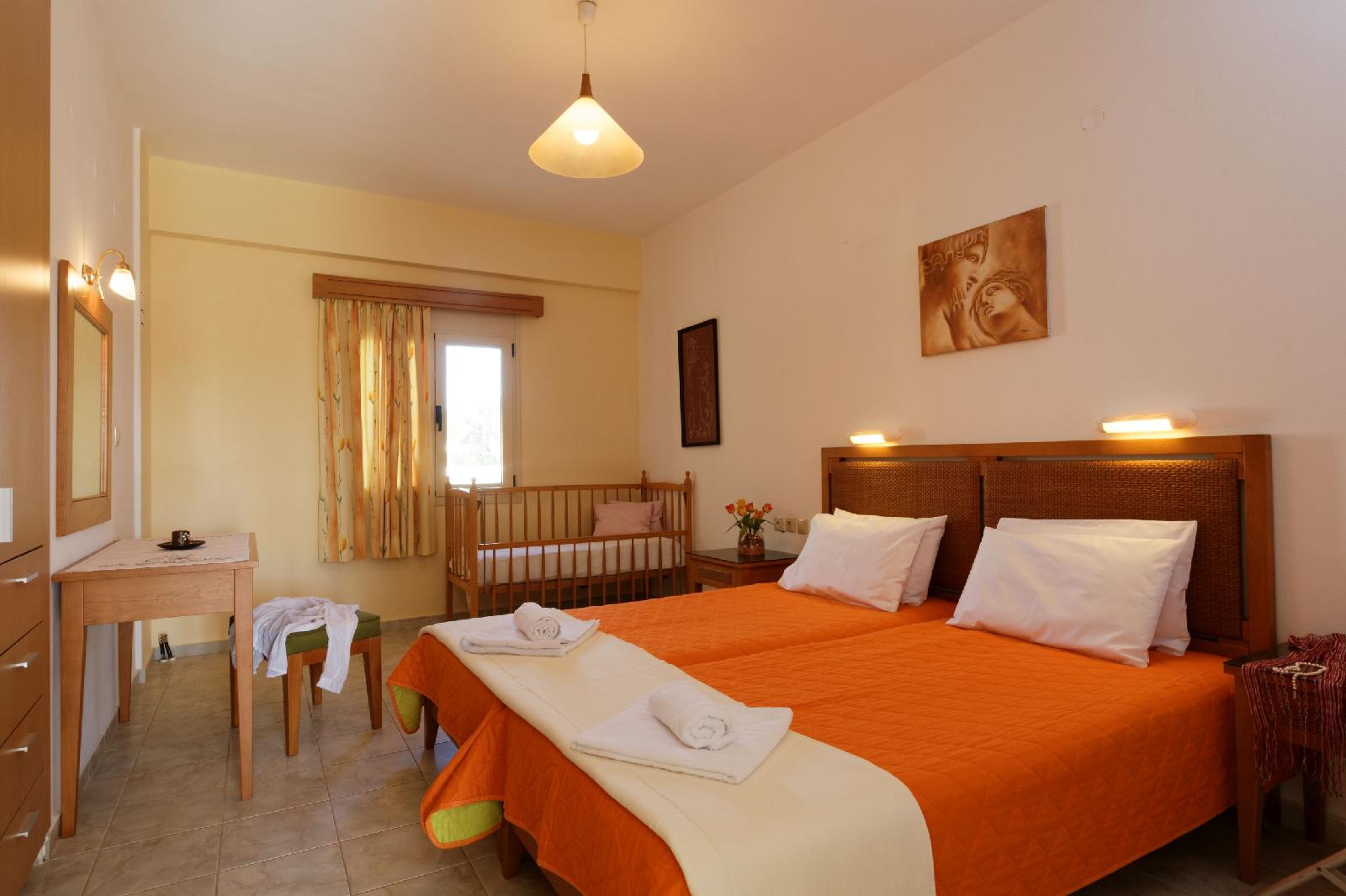 Fotis Studios & Apartments