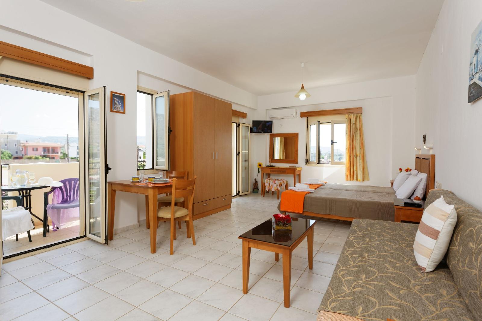 Fotis Studios & Apartments