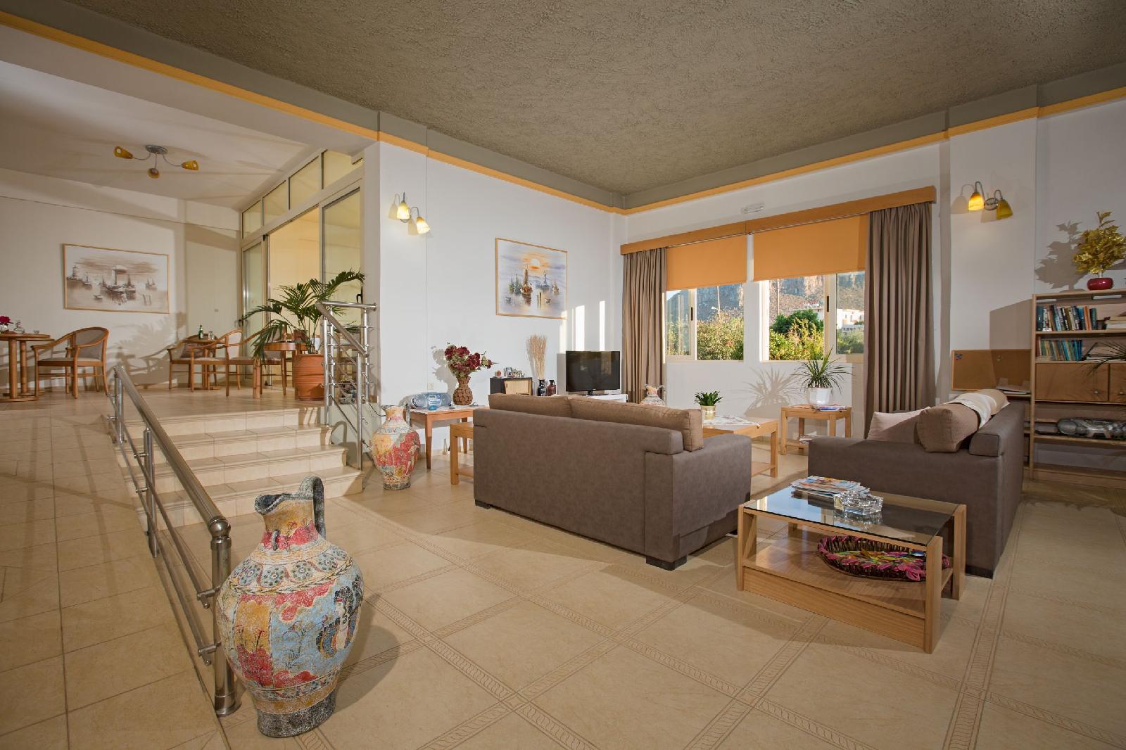 Fotis Studios & Apartments