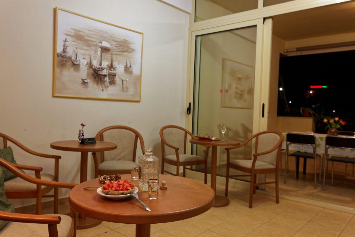 Fotis Studios & Apartments