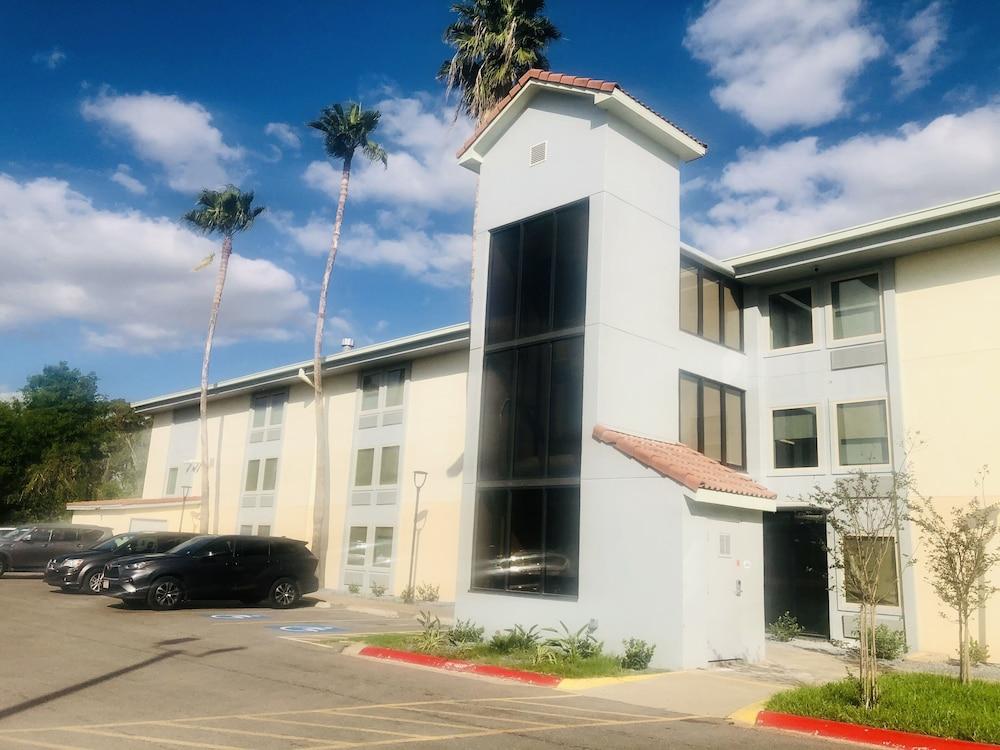 Baymont by Wyndham McAllen