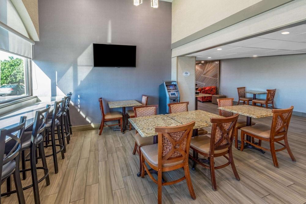 Baymont by Wyndham McAllen
