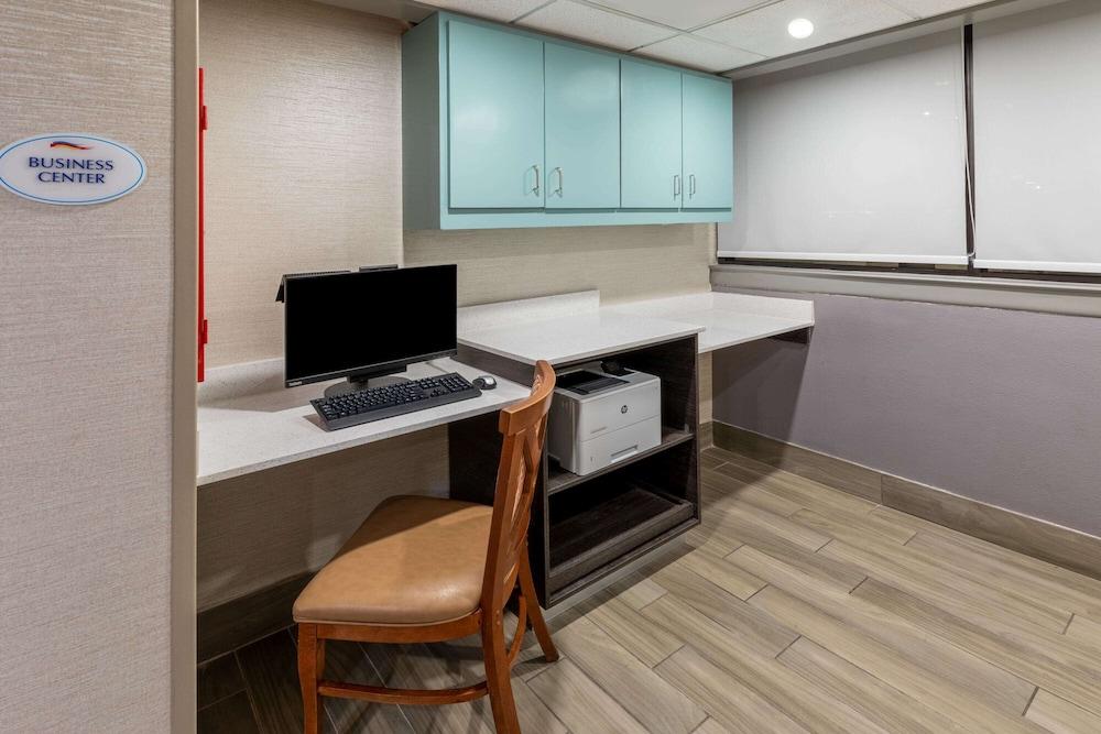 Baymont by Wyndham McAllen