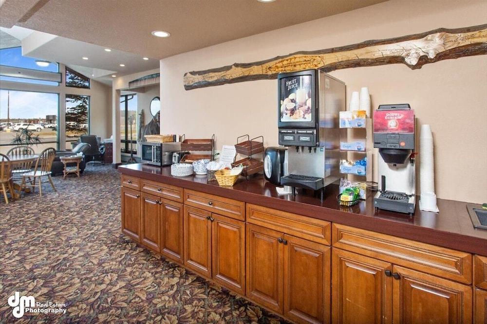 Kenai Airport Hotel