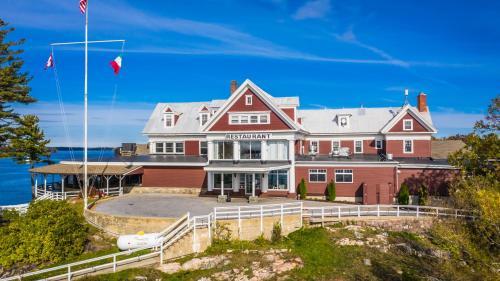 Bonnie Castle Resort And Marina