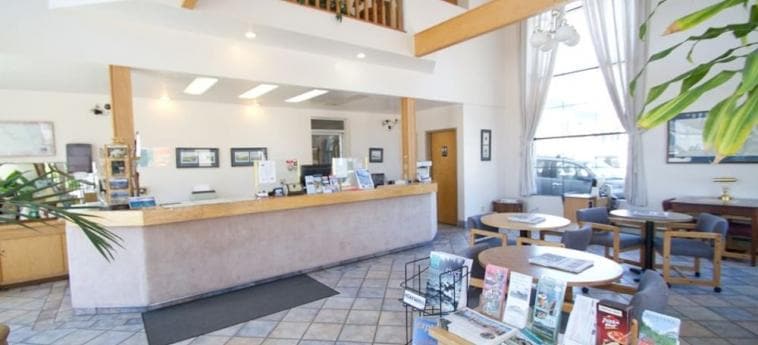 Brooks Street Motor Inn