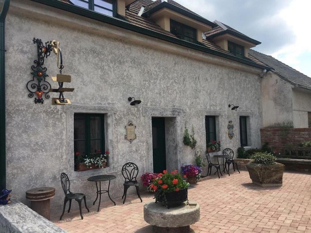 Boutique Hotel Pri Mlyne Lozorno