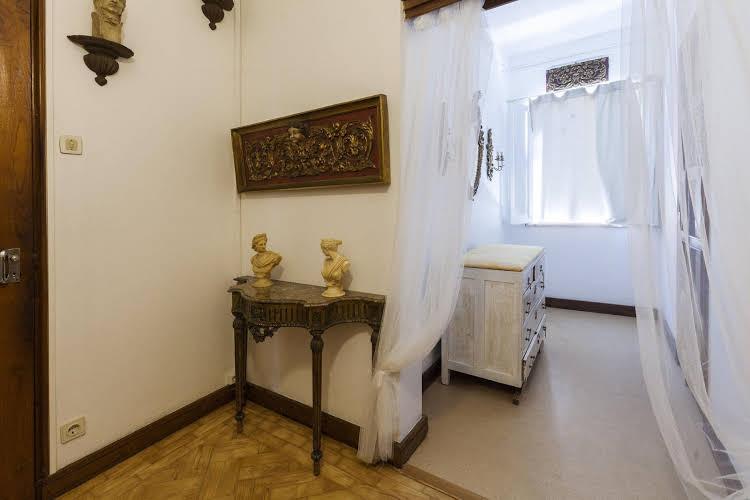 Collector's Hostel & Guest House