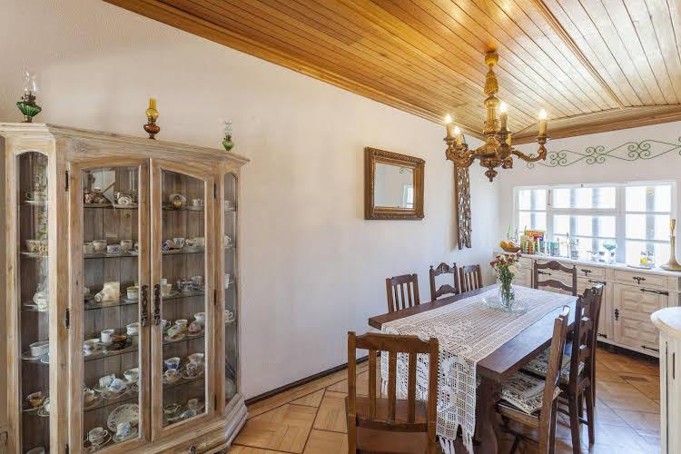 Collector's Hostel & Guest House