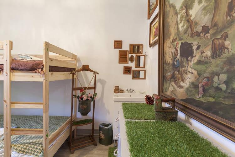 Collector's Hostel & Guest House