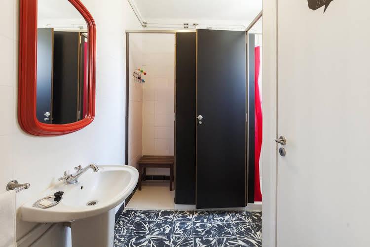 Collector's Hostel & Guest House