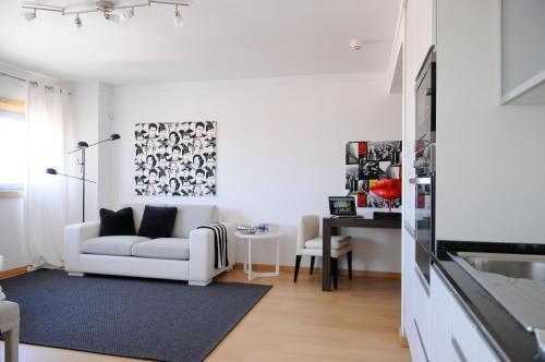 Panoramic Living