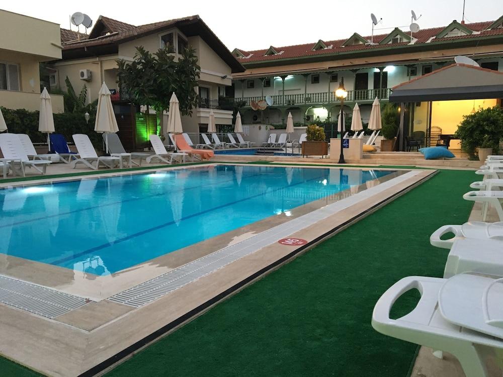 Ida Hotel Icmeler