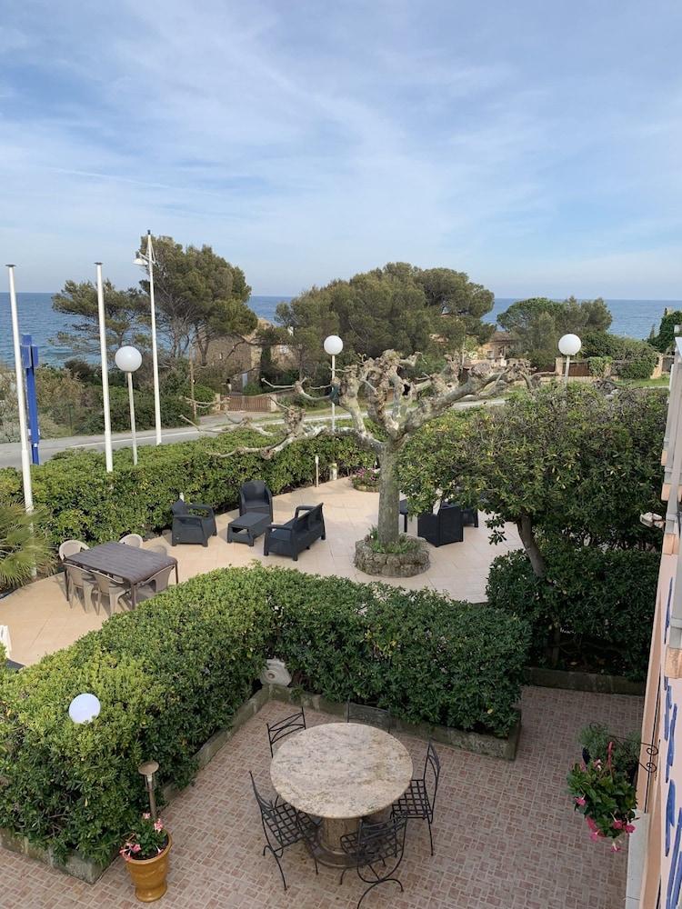 Hotel La Caravelle