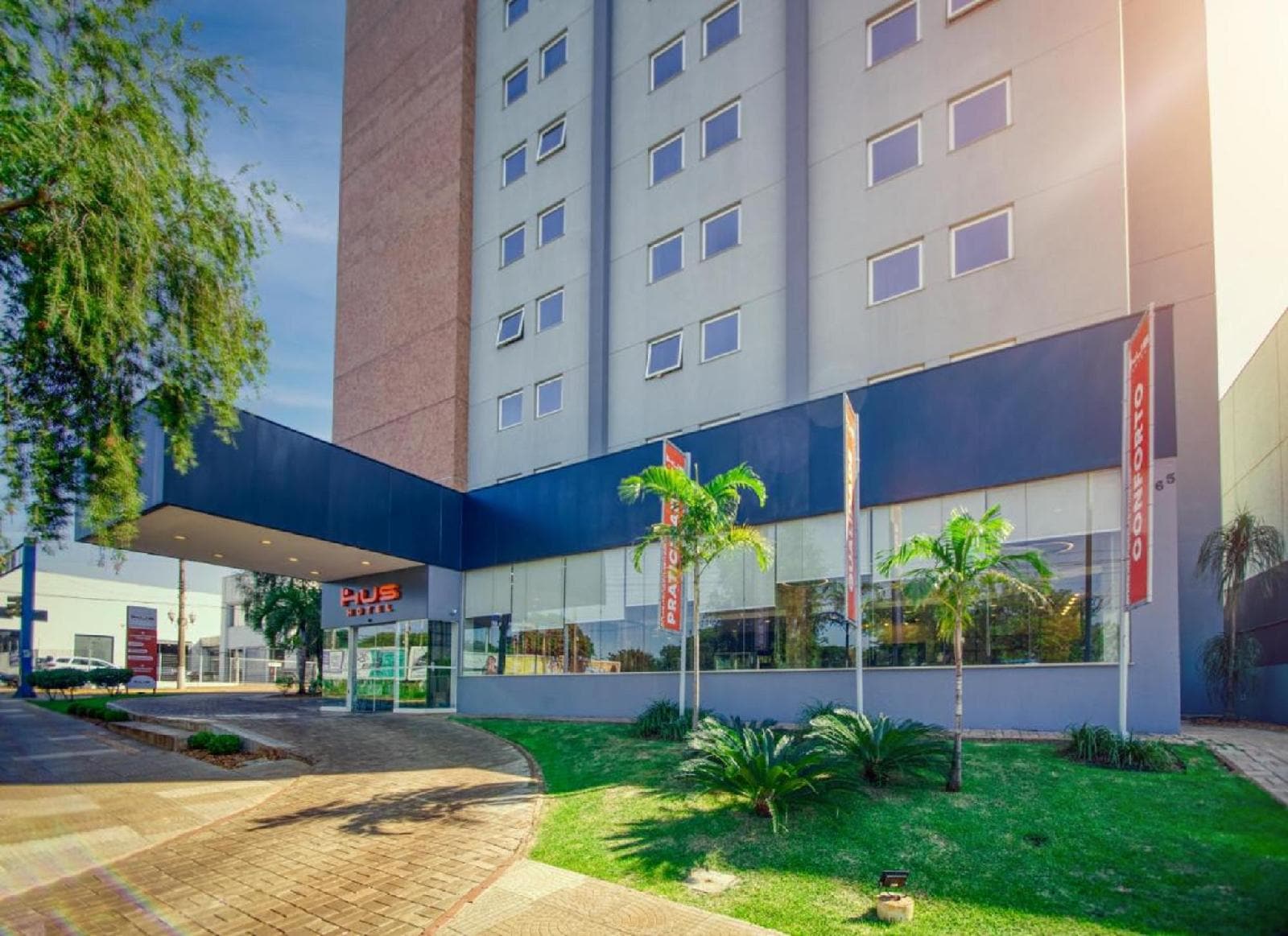 ibis Dourados