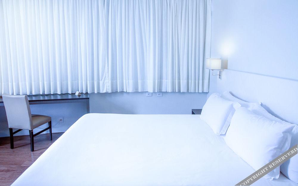 Fratele Business Hotel