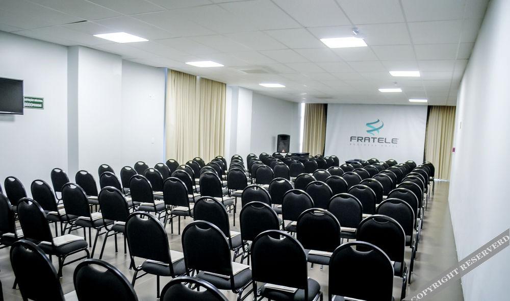 Fratele Business Hotel