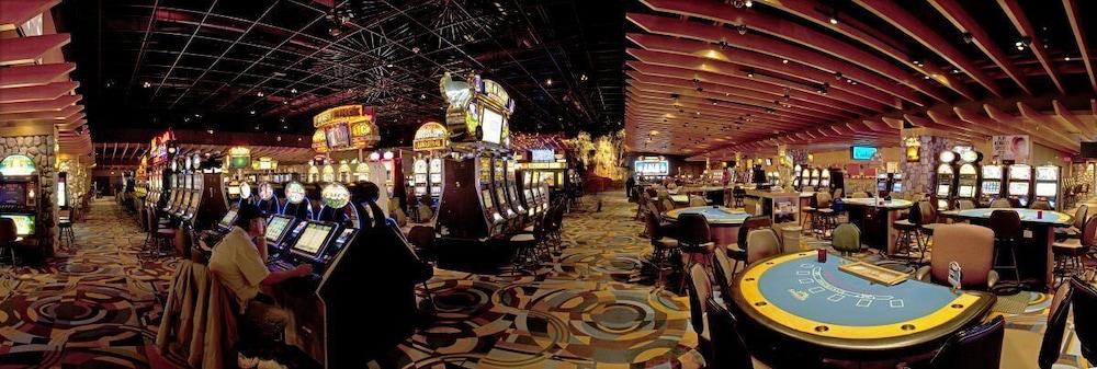Kewadin Casino Hotel