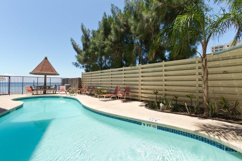Galleon Bay Resort