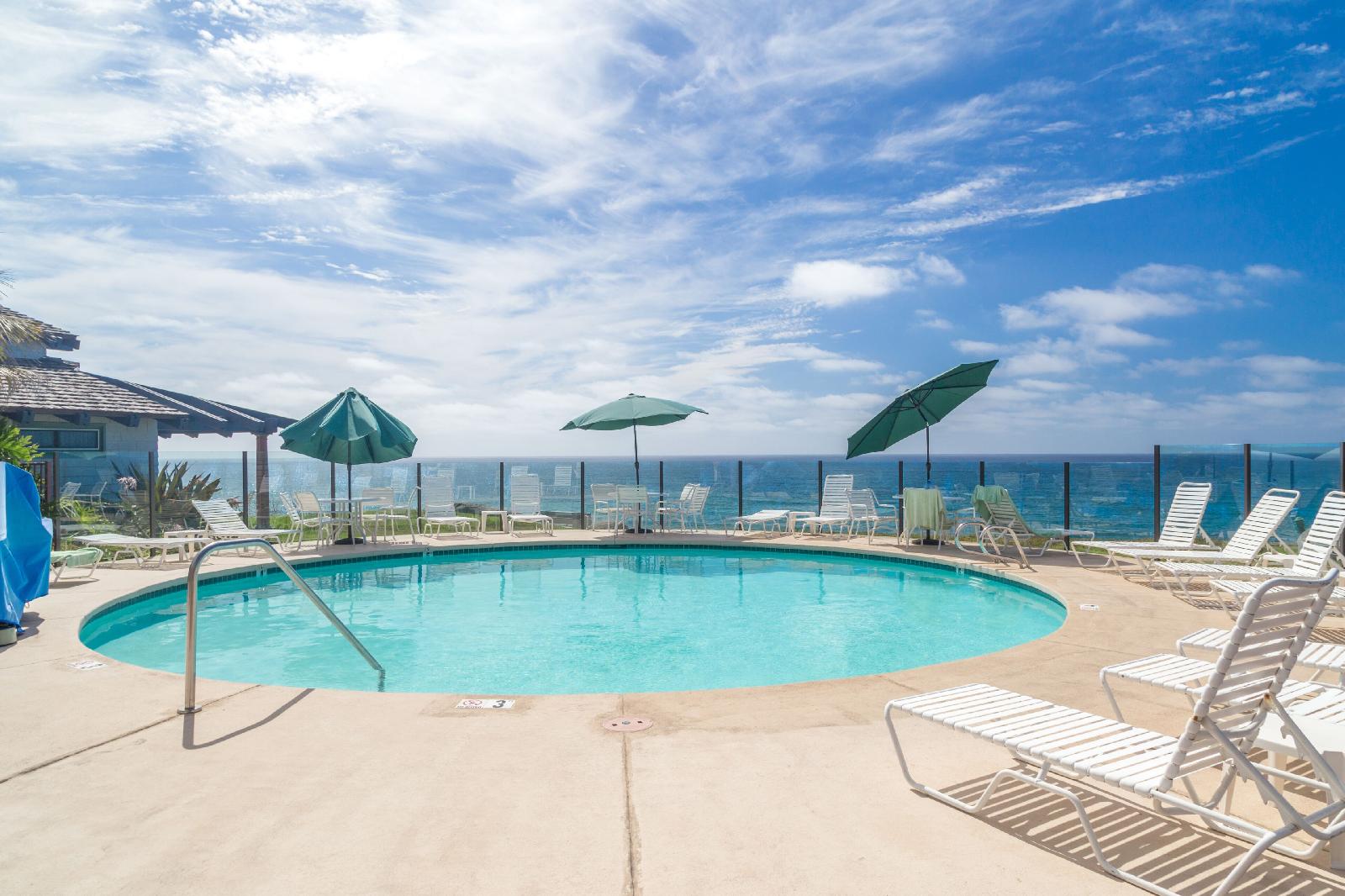 Wave Crest Del Mar