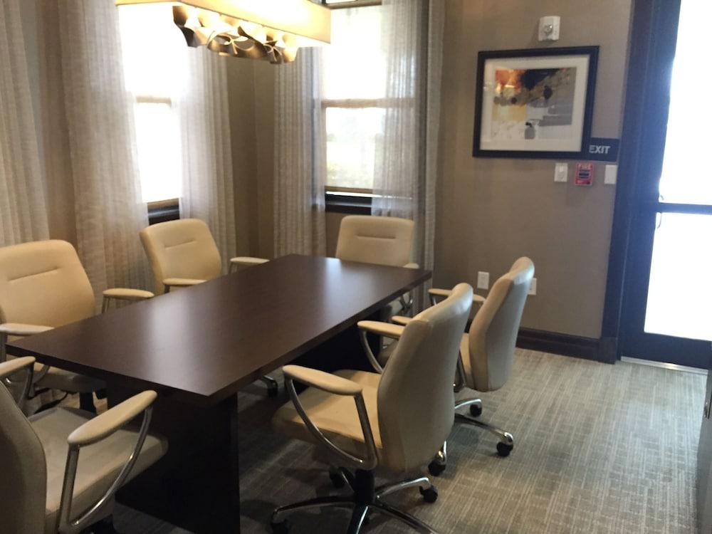 Doral Apartments by Miami Vacations