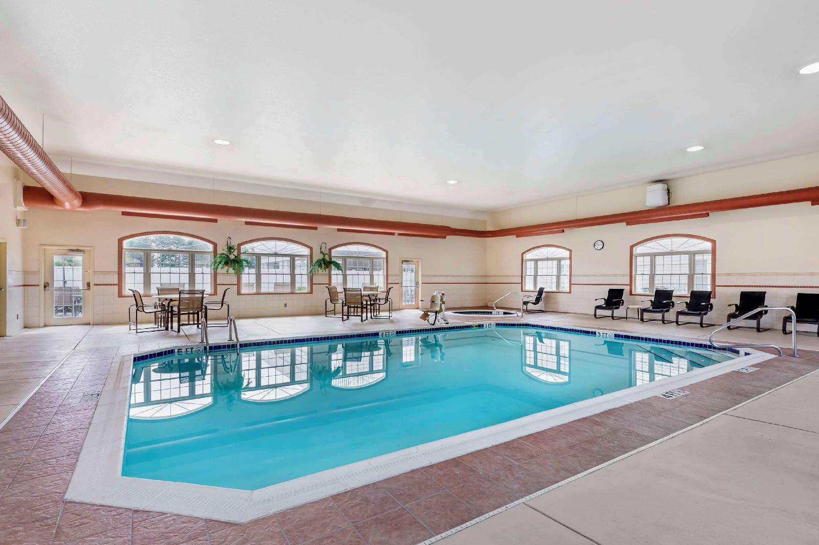 Best Western Plus Dutch Haus Inn and Suites