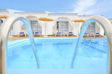 Neptuno Bungalows