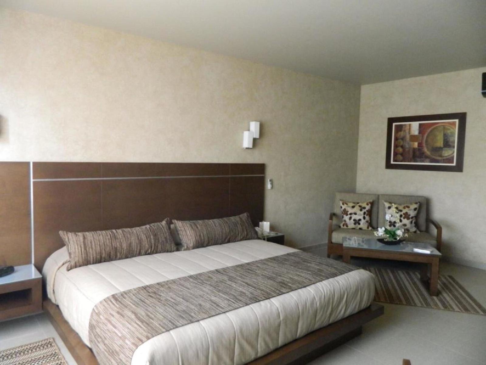 Layfer Express and Hotel Inn Cordoba