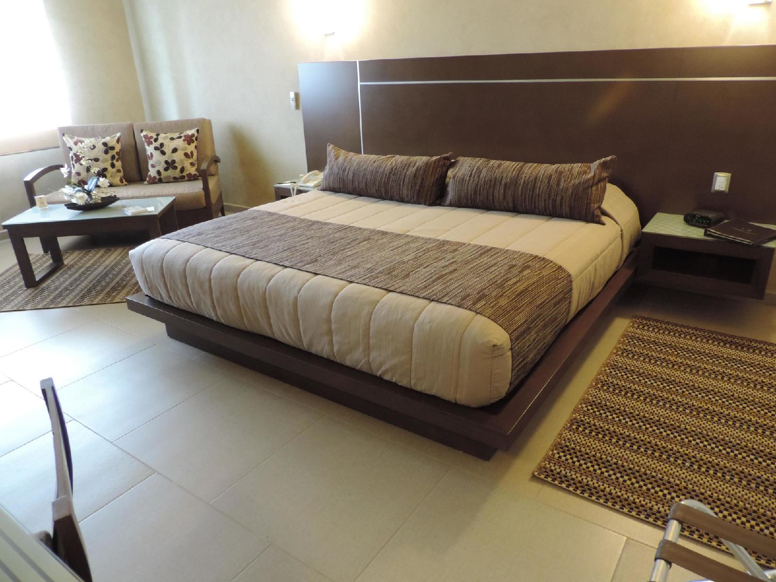 Layfer Express and Hotel Inn Cordoba