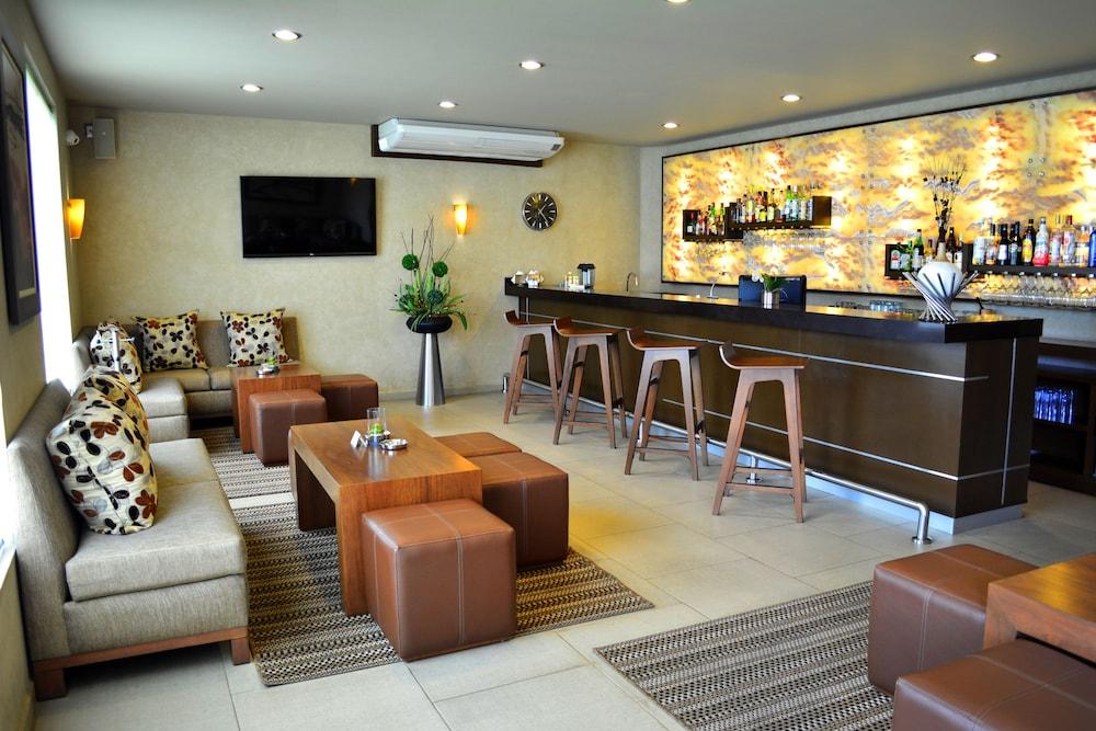 Layfer Express and Hotel Inn Cordoba