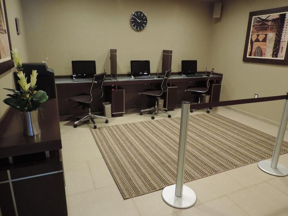 Layfer Express and Hotel Inn Cordoba